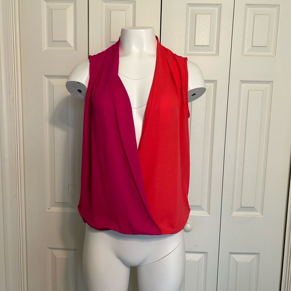 Joseph Ribkoff Magenta and Coral Womens Plunging Neckline Top Size 6